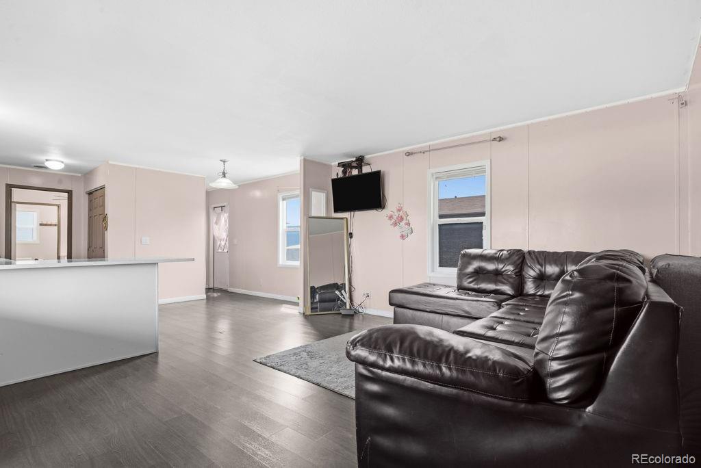 15814 colfax ave