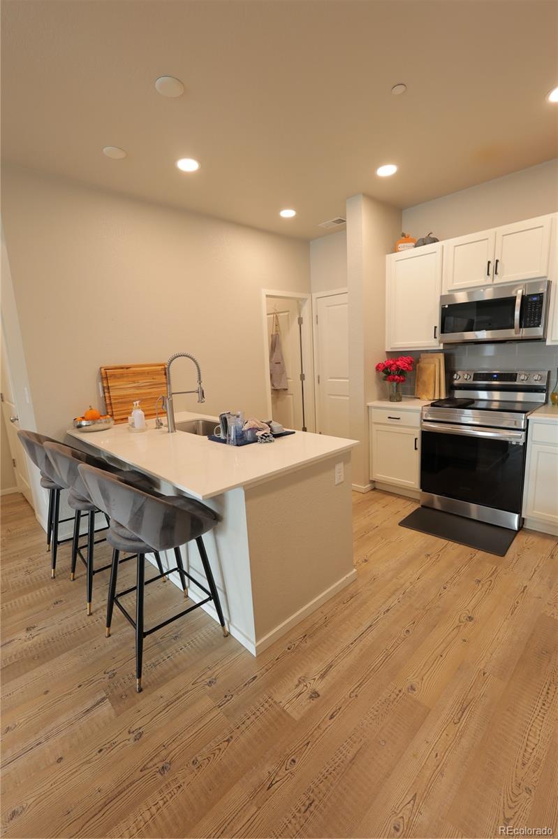 6719 4th Street Road Unit: 2