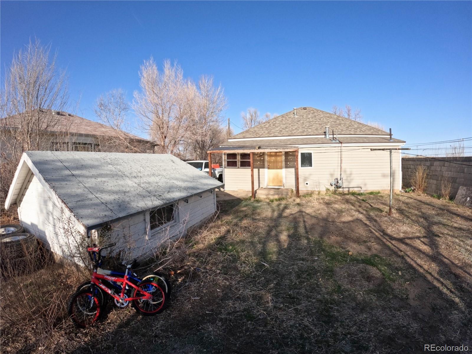 3927 Pueblo Street