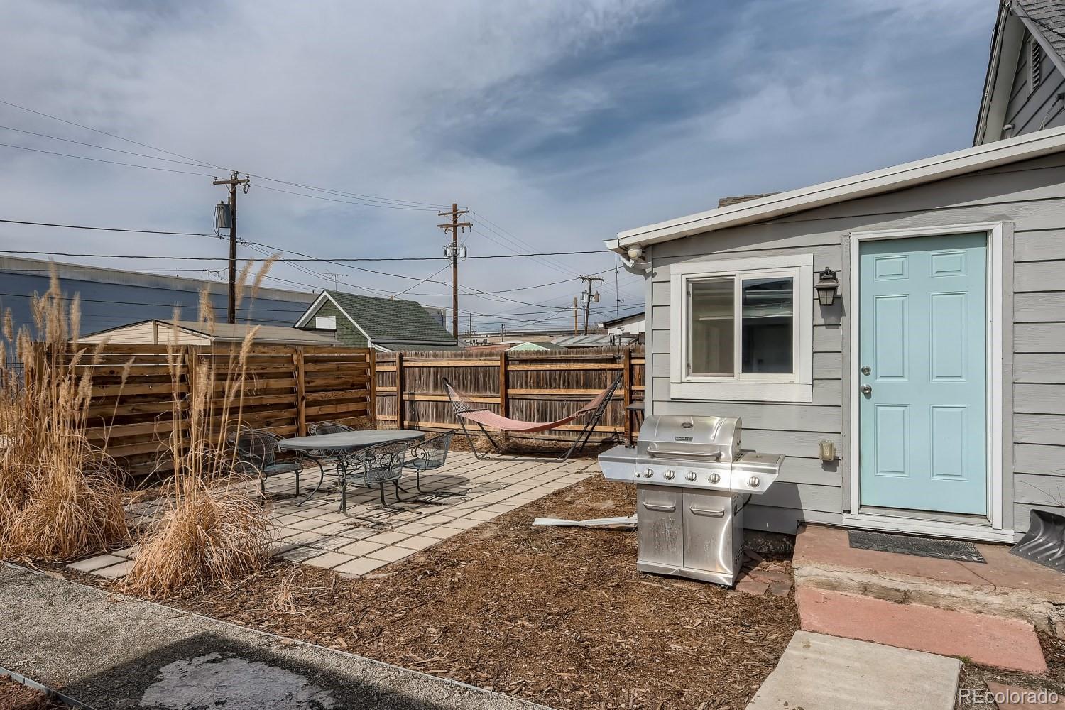 4331 Lincoln Street
