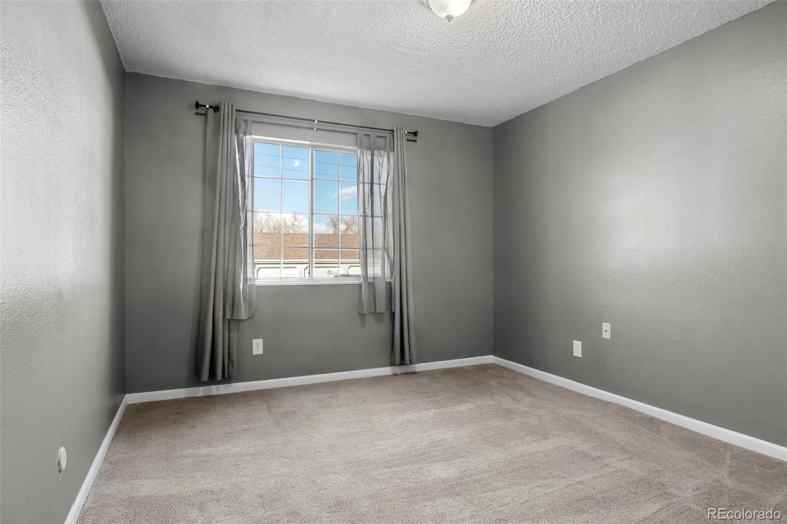 13290 E Jewell Avenue Unit: 102