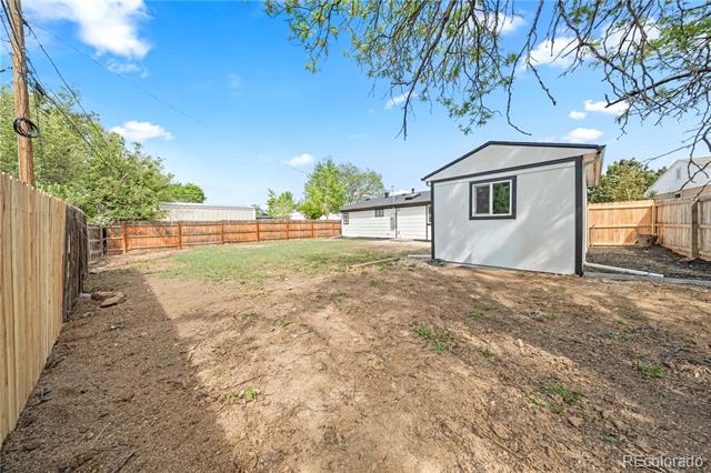 8851 Hooker Way