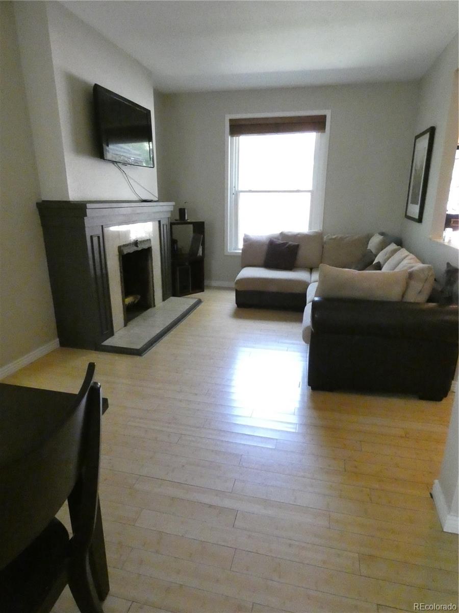 2203 N Emerson Street