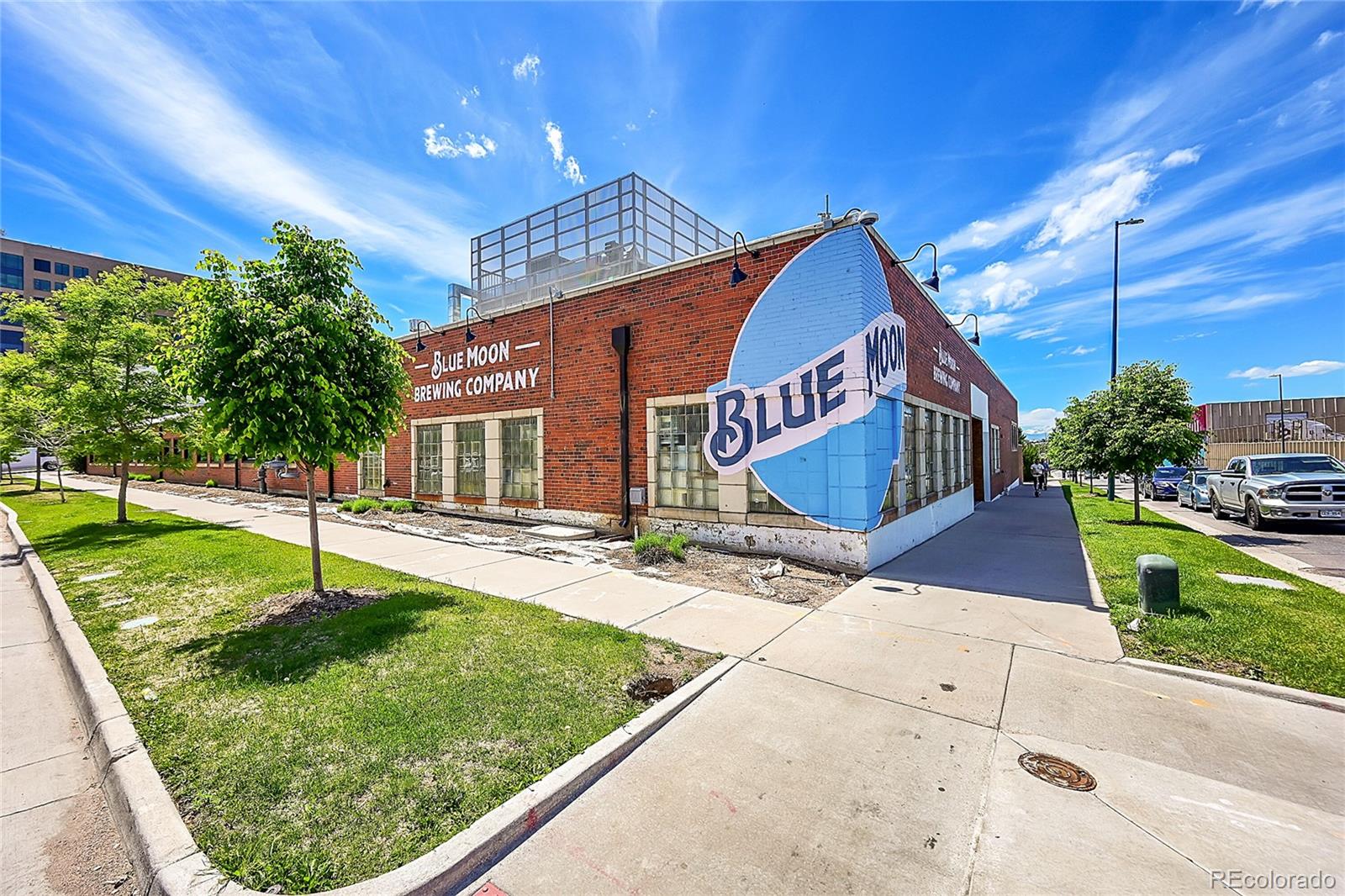 3238 Arapahoe Street