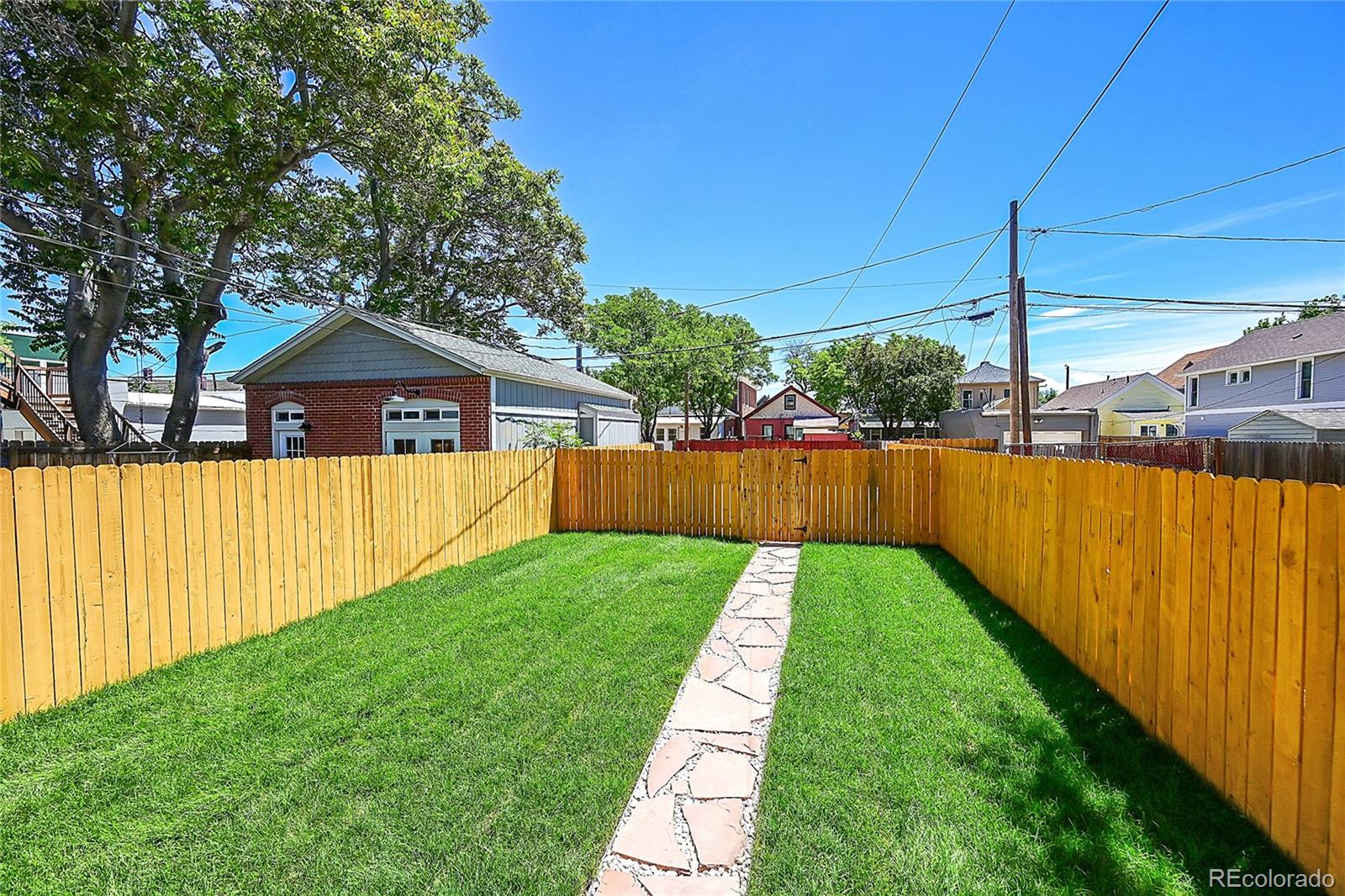 3238 Arapahoe Street