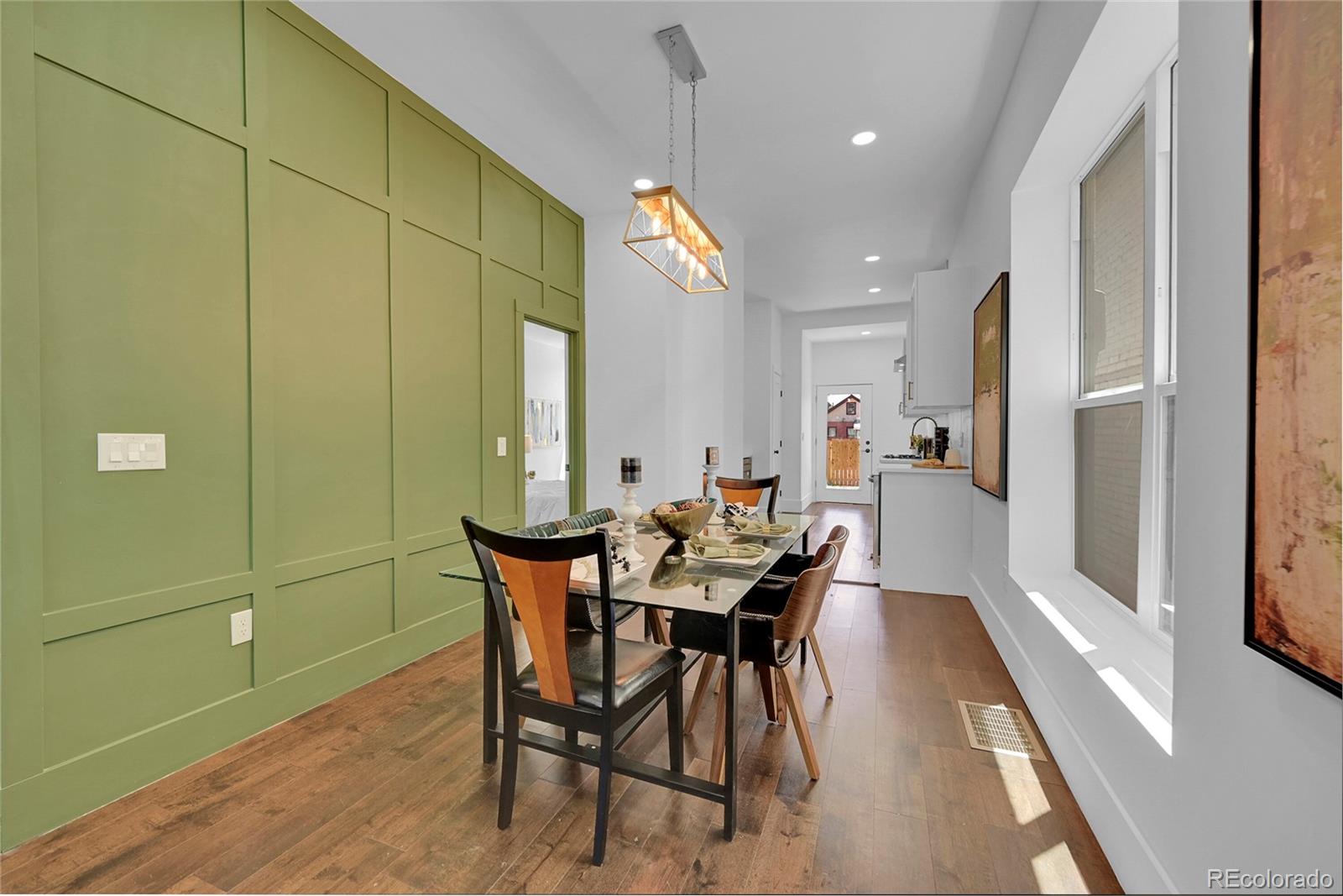 3238 Arapahoe Street