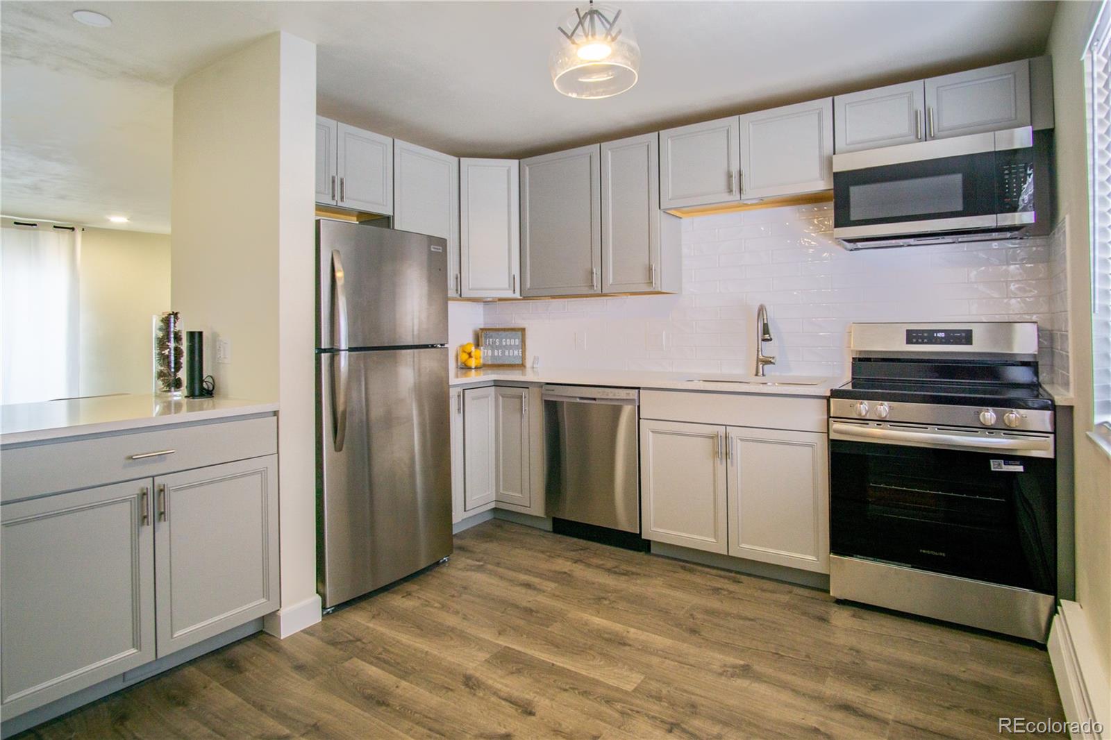 950 Big Thompson Avenue Unit: 1262