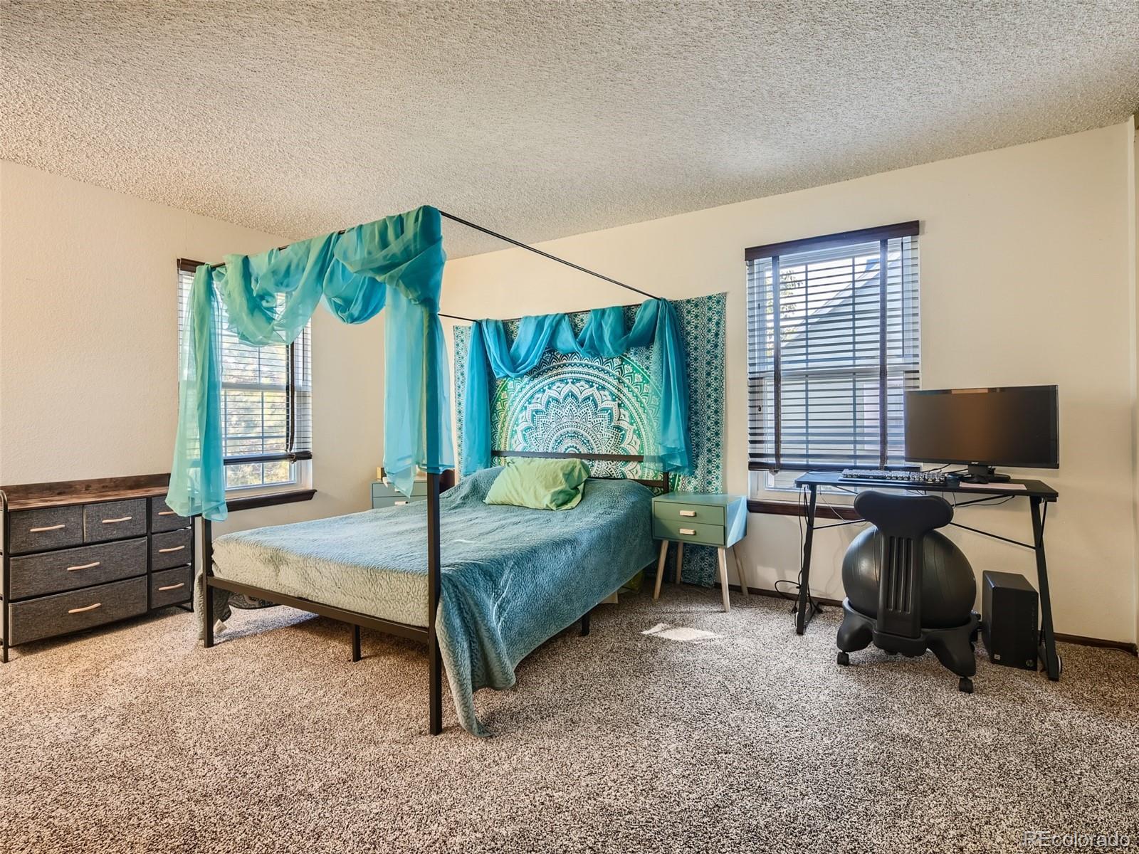 4054 S Richfield Way