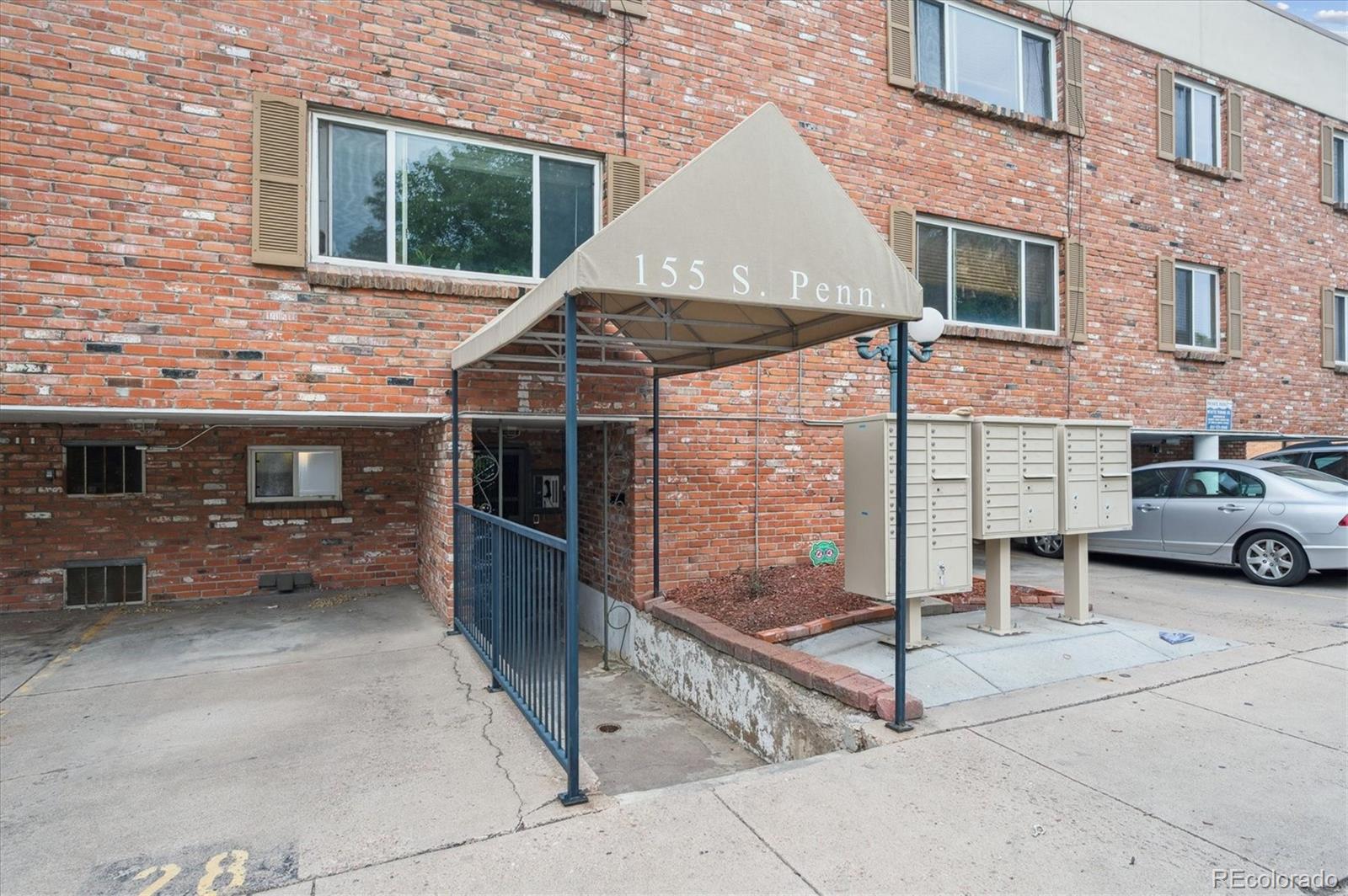 155 S Pennsylvania Street Unit: 107