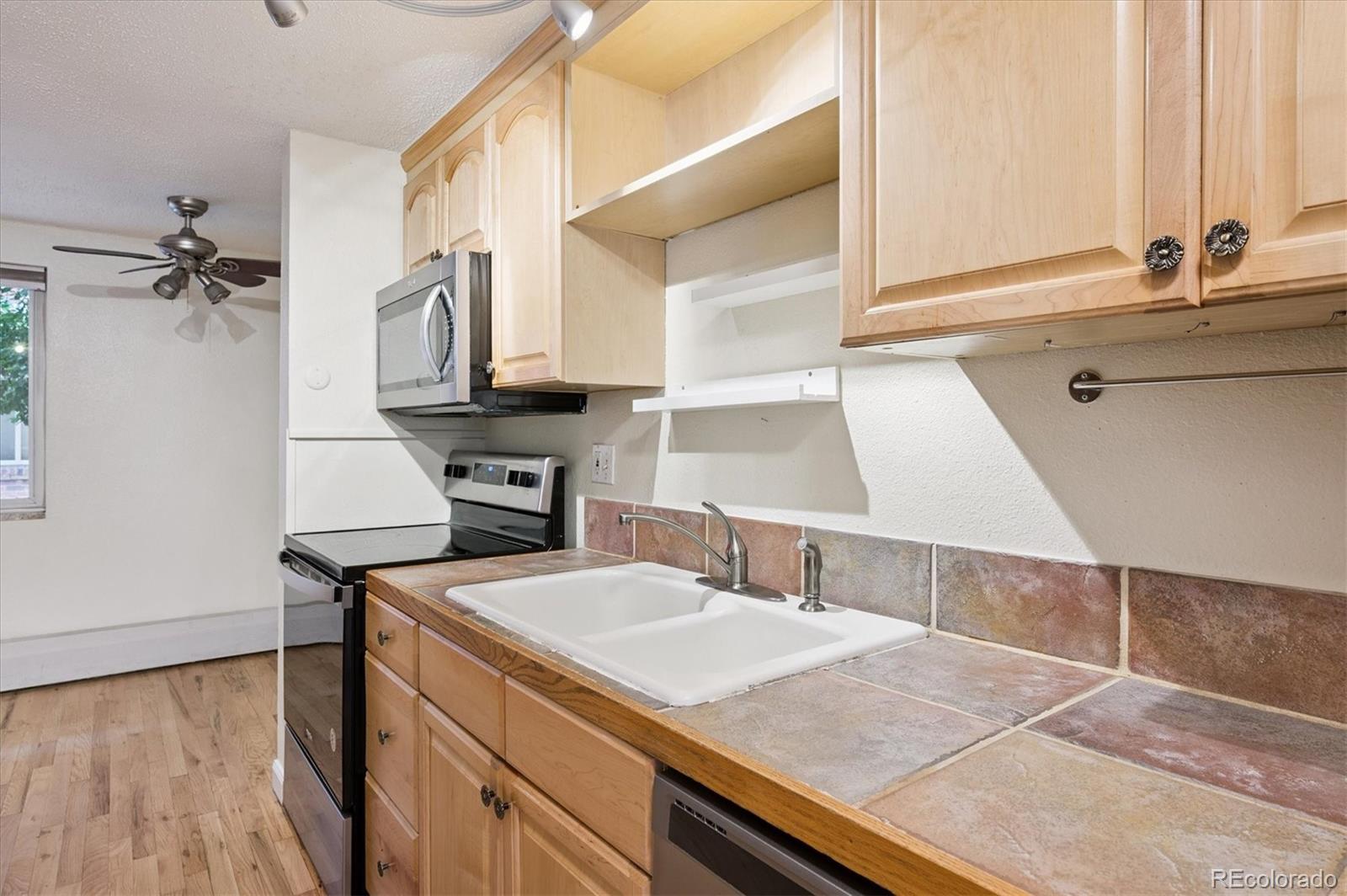 155 S Pennsylvania Street Unit: 107