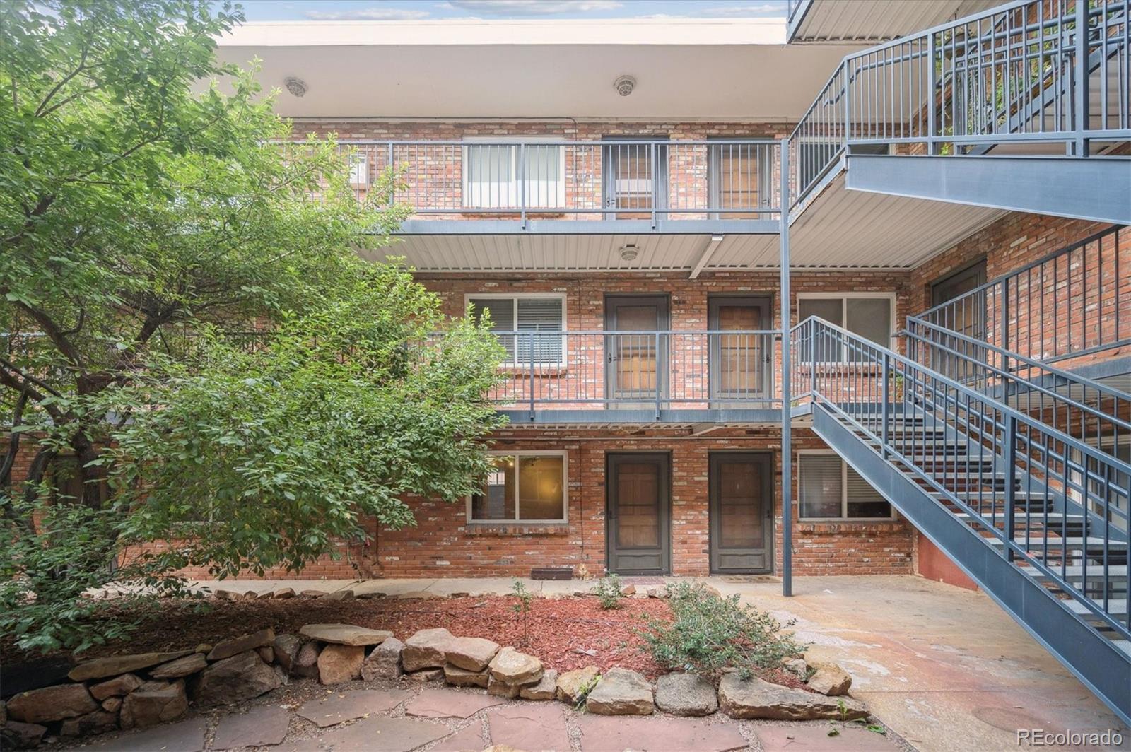 155 S Pennsylvania Street Unit: 107