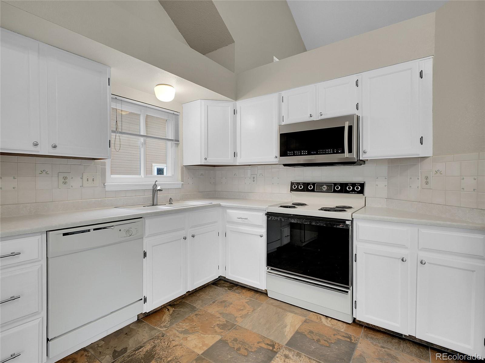 11613 Masonville Drive