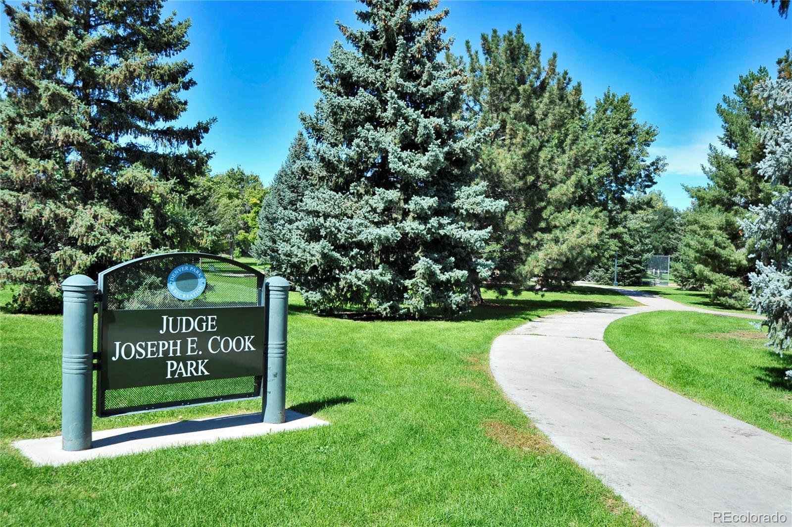 1470 S Quebec Way Unit: 8