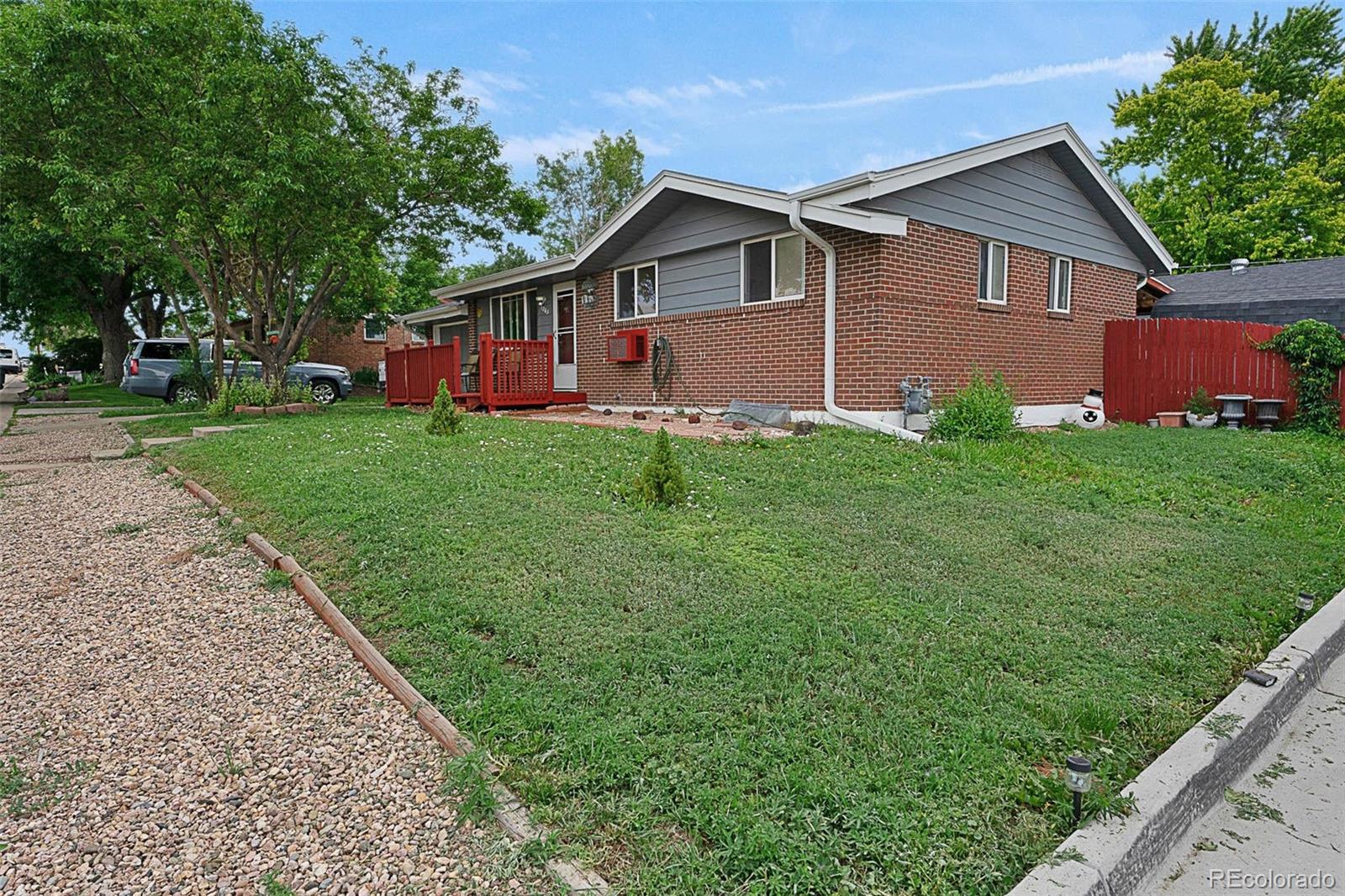 1263 W 103rd Place
