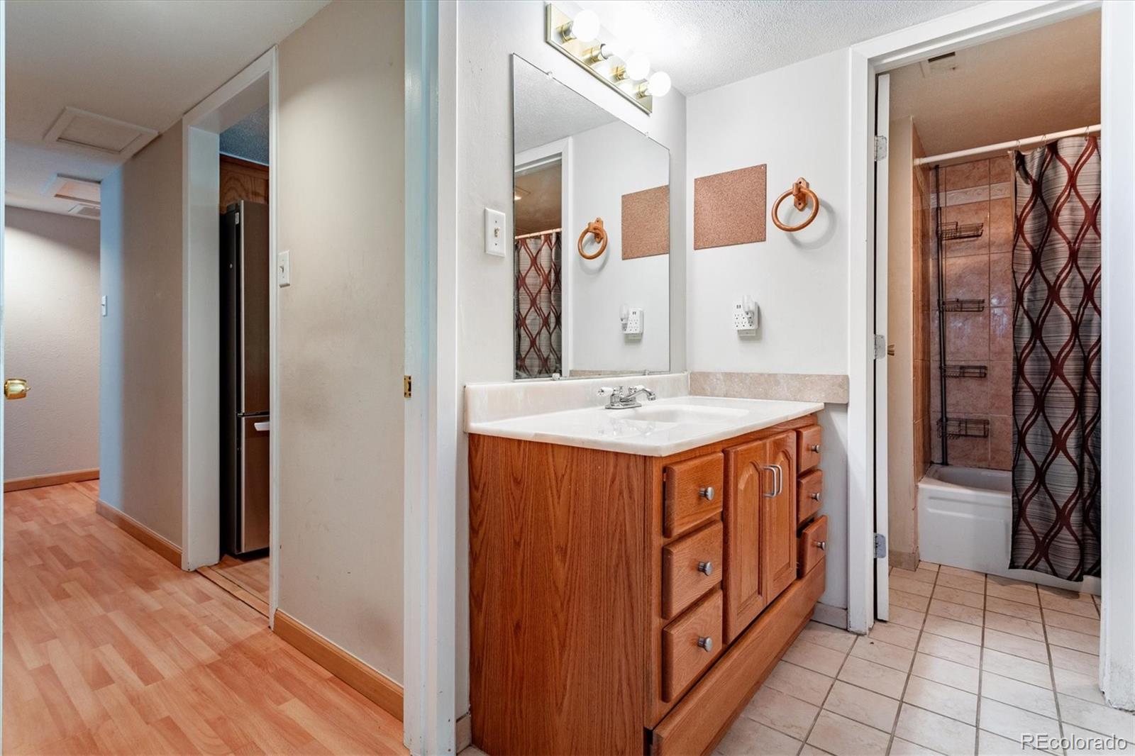 2525 S Dayton Way Unit: 2303