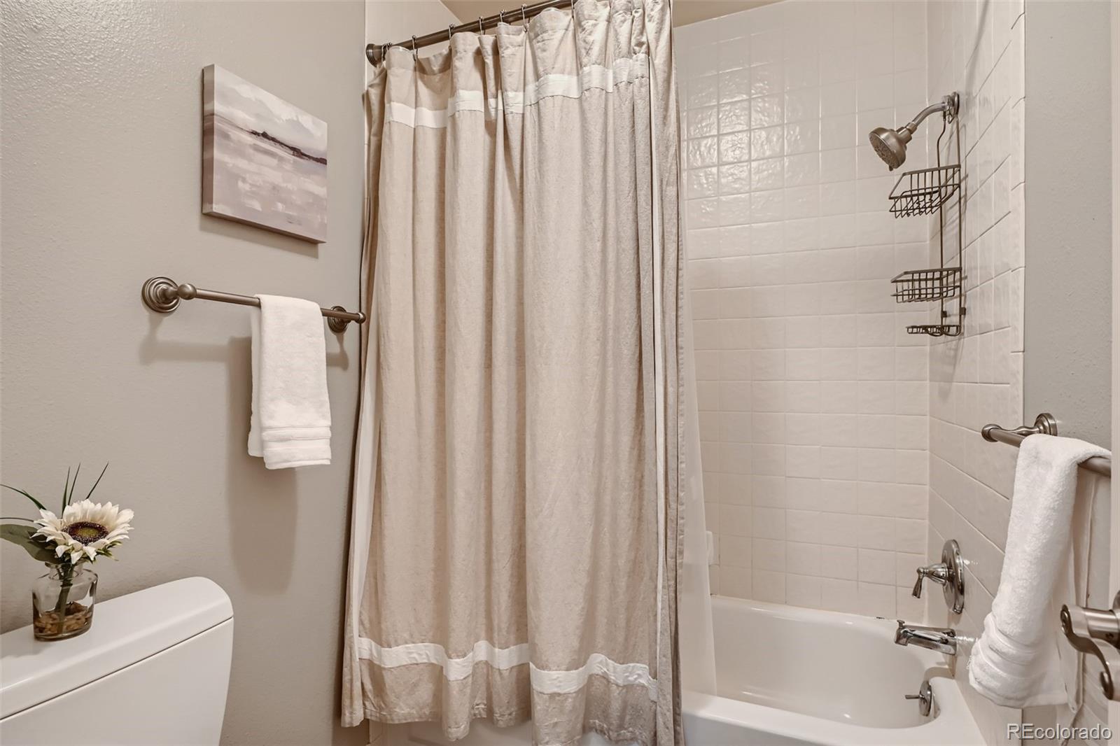6820 E Mississippi Avenue Unit: B