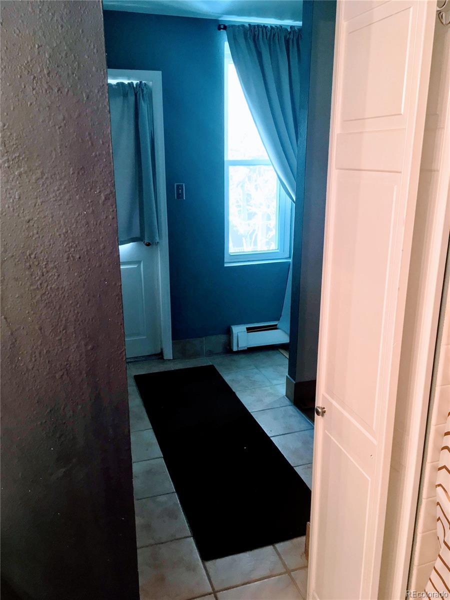 1115 N Sherman Street Unit: 11