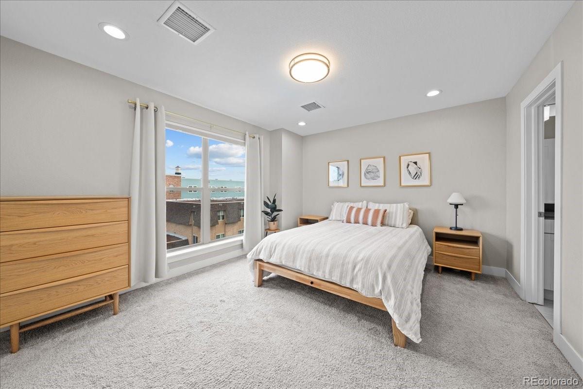 5366 Allison Street Unit: C