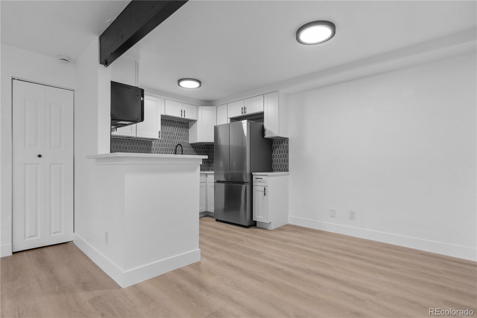 203 Wright Street Unit: 208