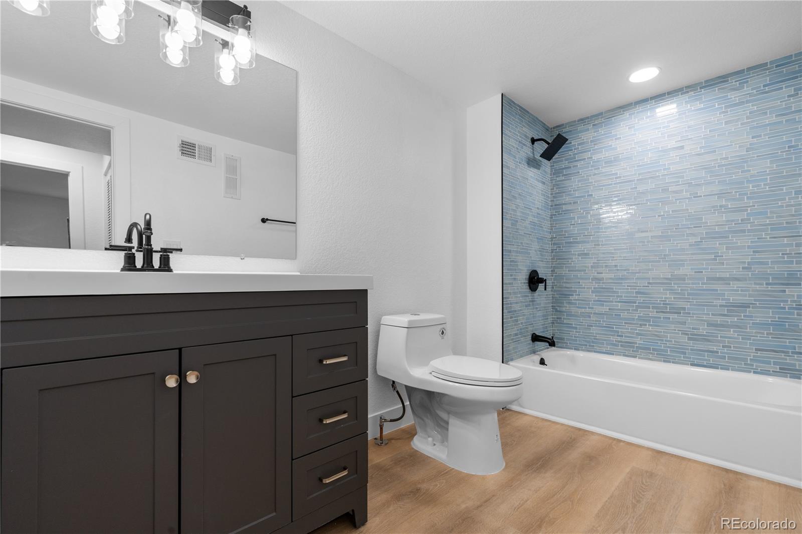 203 Wright Street Unit: 208