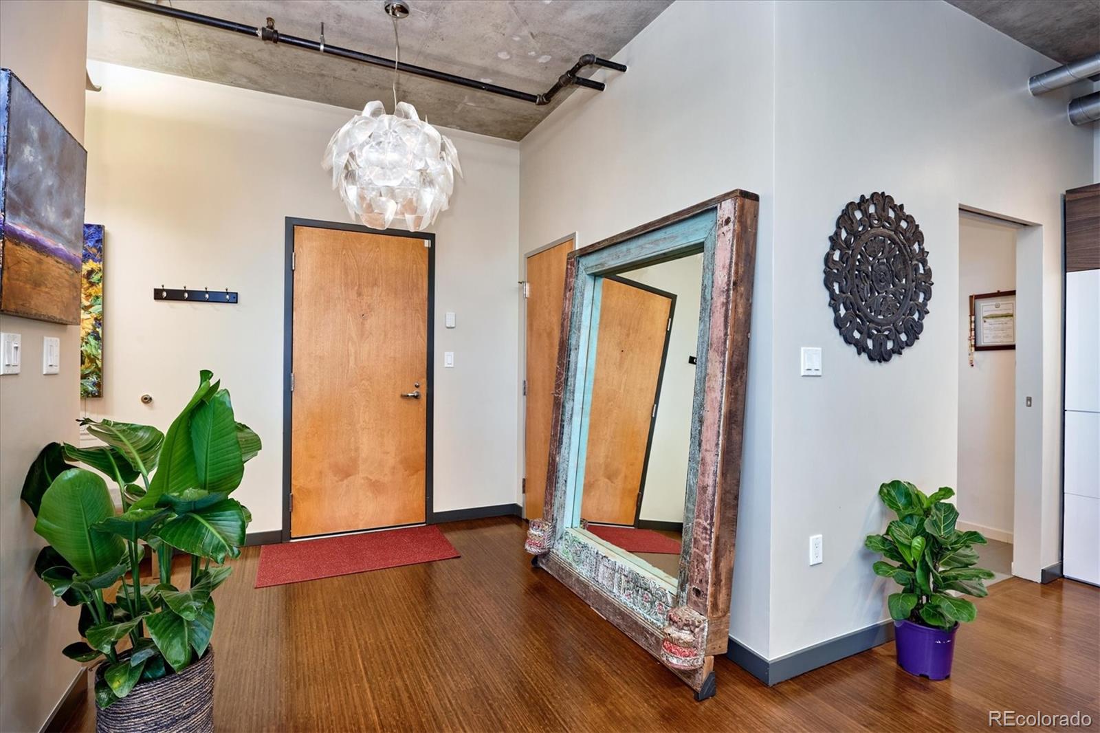 1401 Wewatta Street Unit: 1006