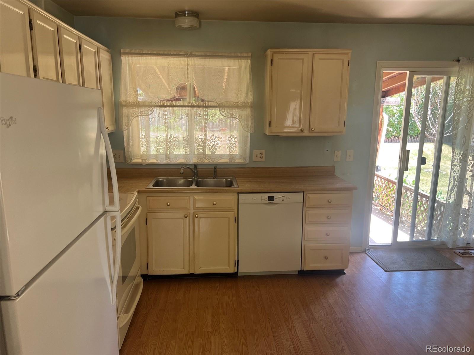 1278 S Memphis Street