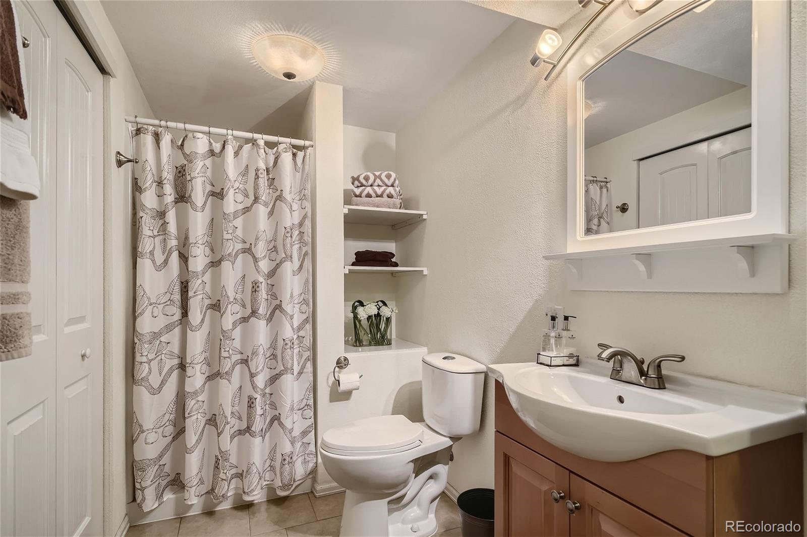 3315 S Nelson Street