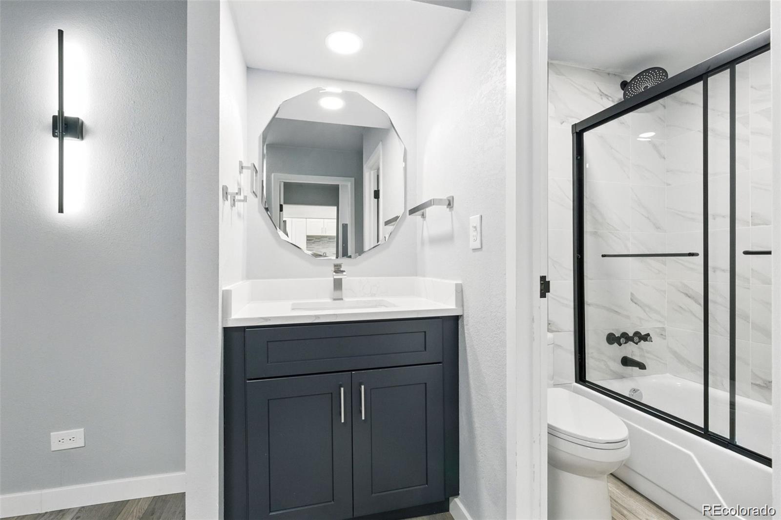 1850 Folsom Street Unit: 212