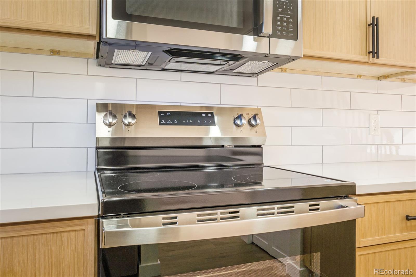 453 S Kittredge Street Unit: D