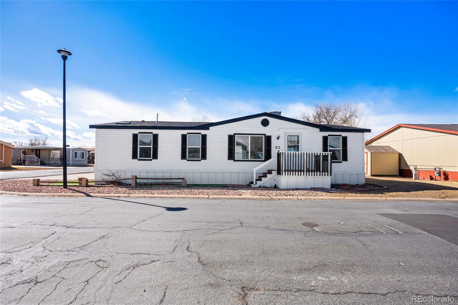 2885 E MID WAY Boulevard