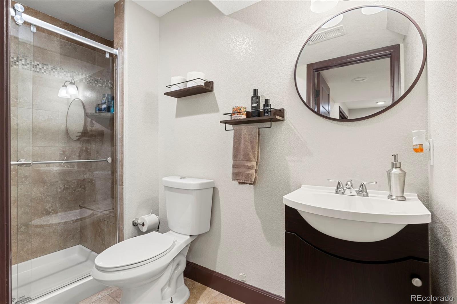 2514 S Killarney Court