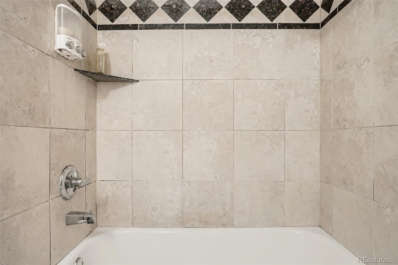 16070 E Radcliff Place Unit: B