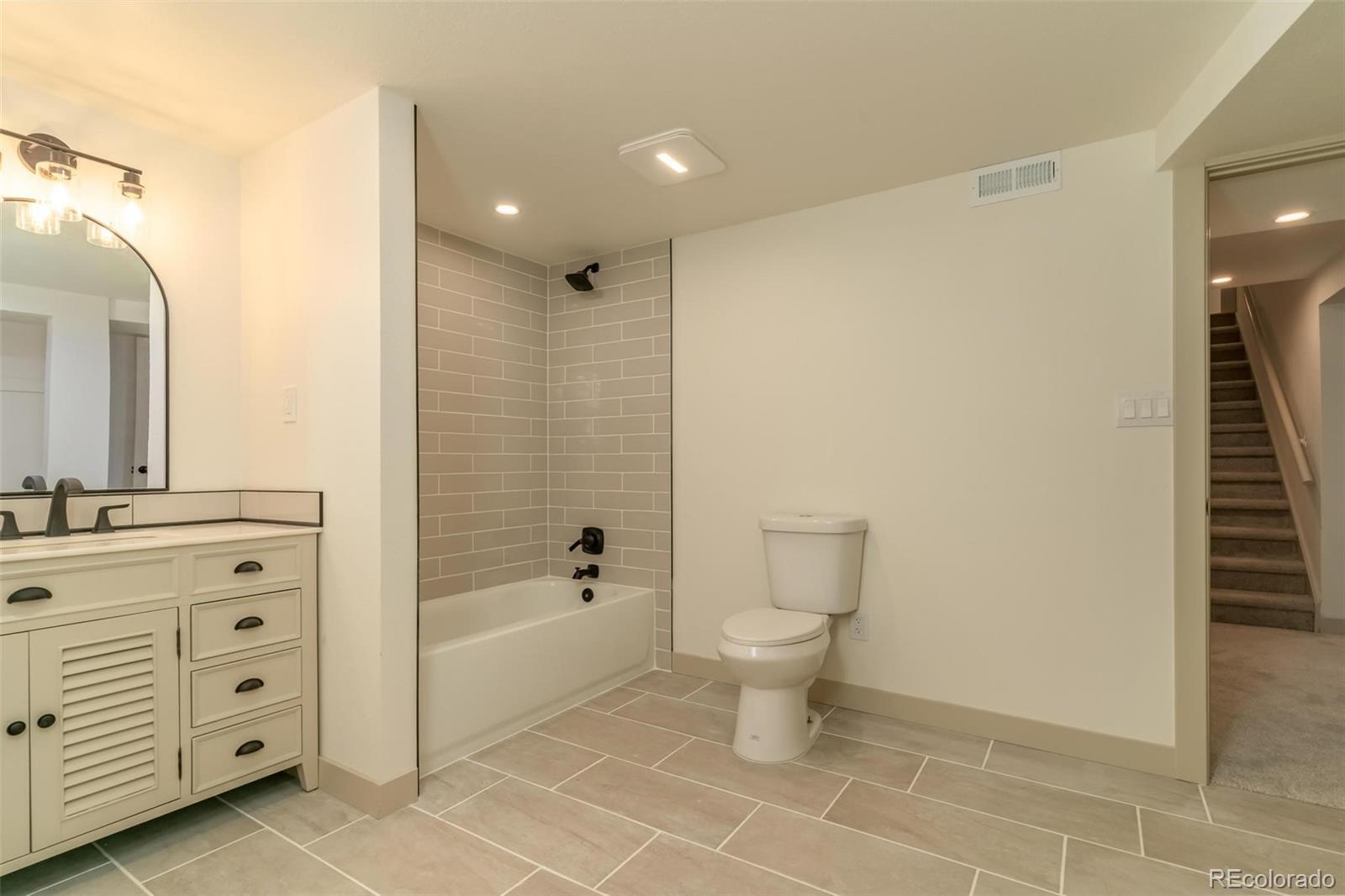 552 S Union Boulevard