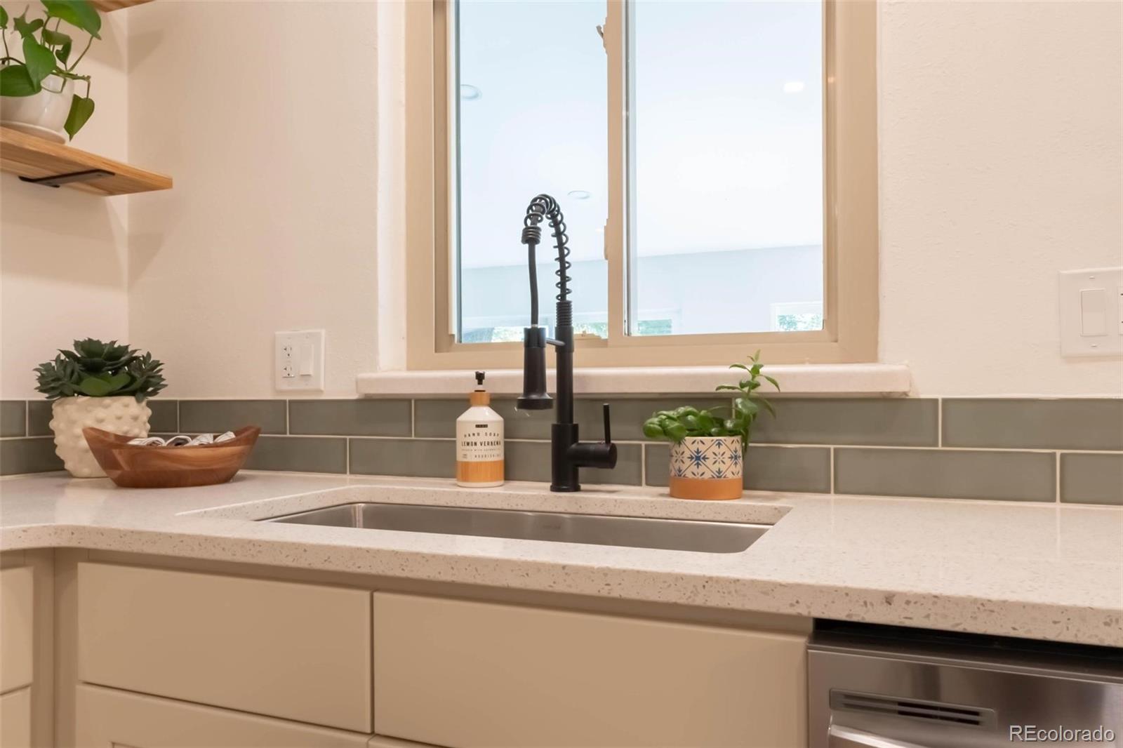 552 S Union Boulevard