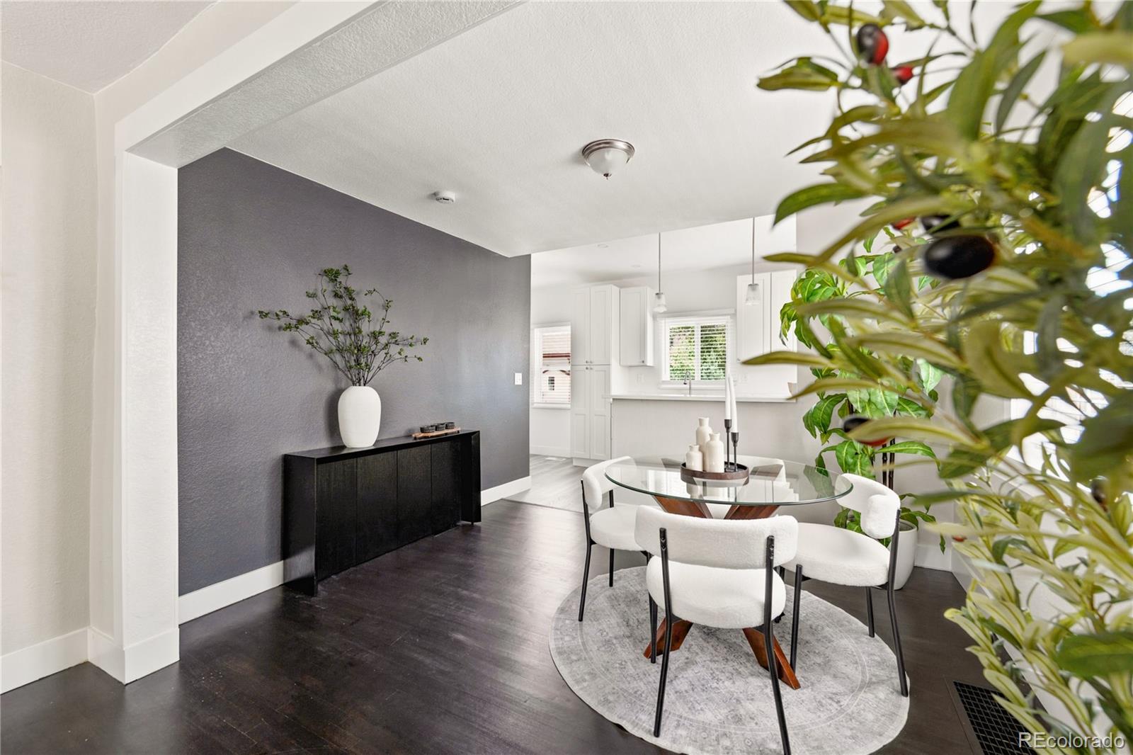 2564 Fenton Street
