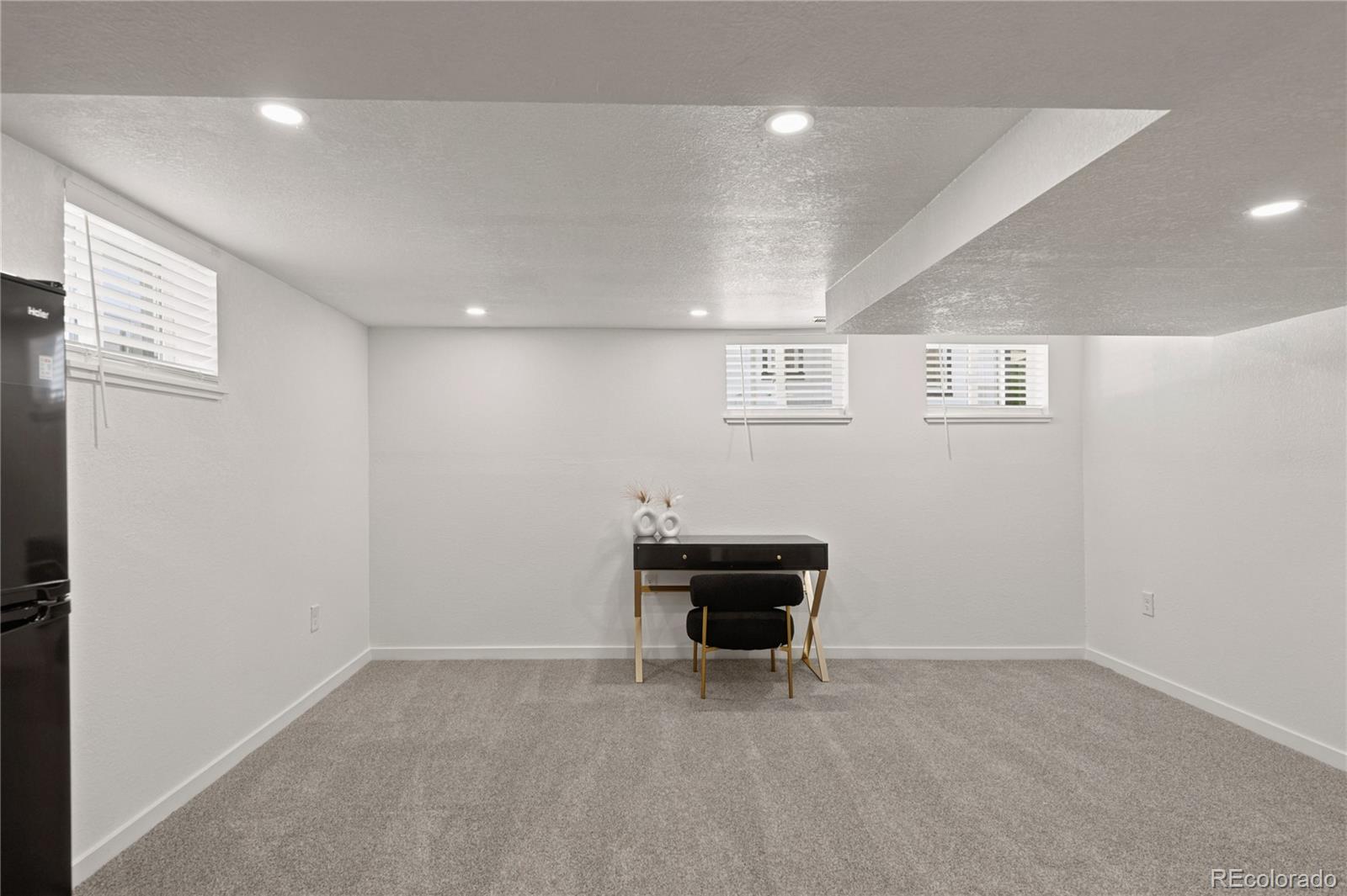 2564 Fenton Street