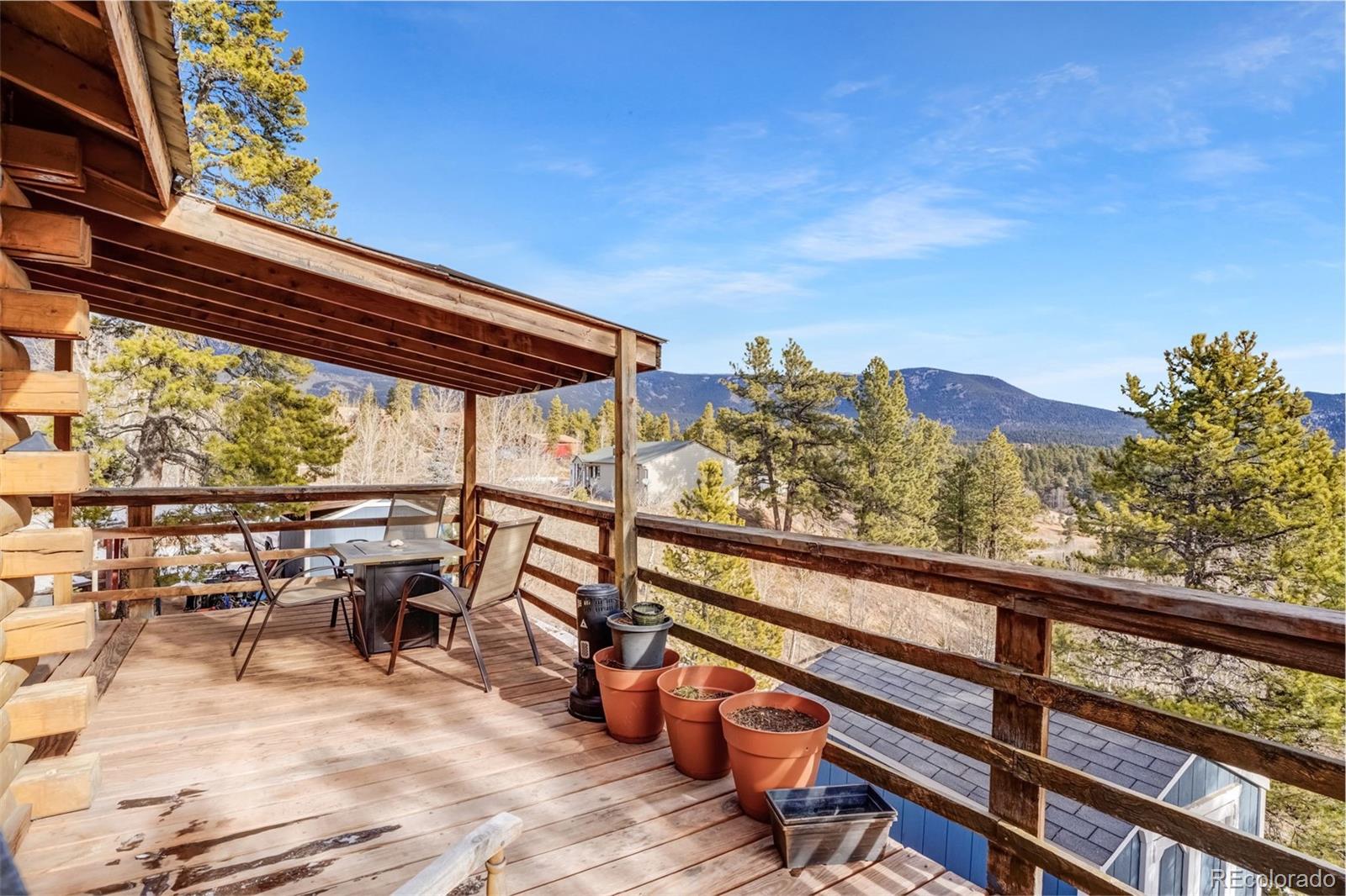 305 Bristlecone Circle