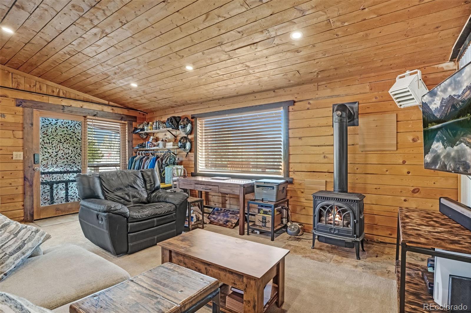 305 Bristlecone Circle