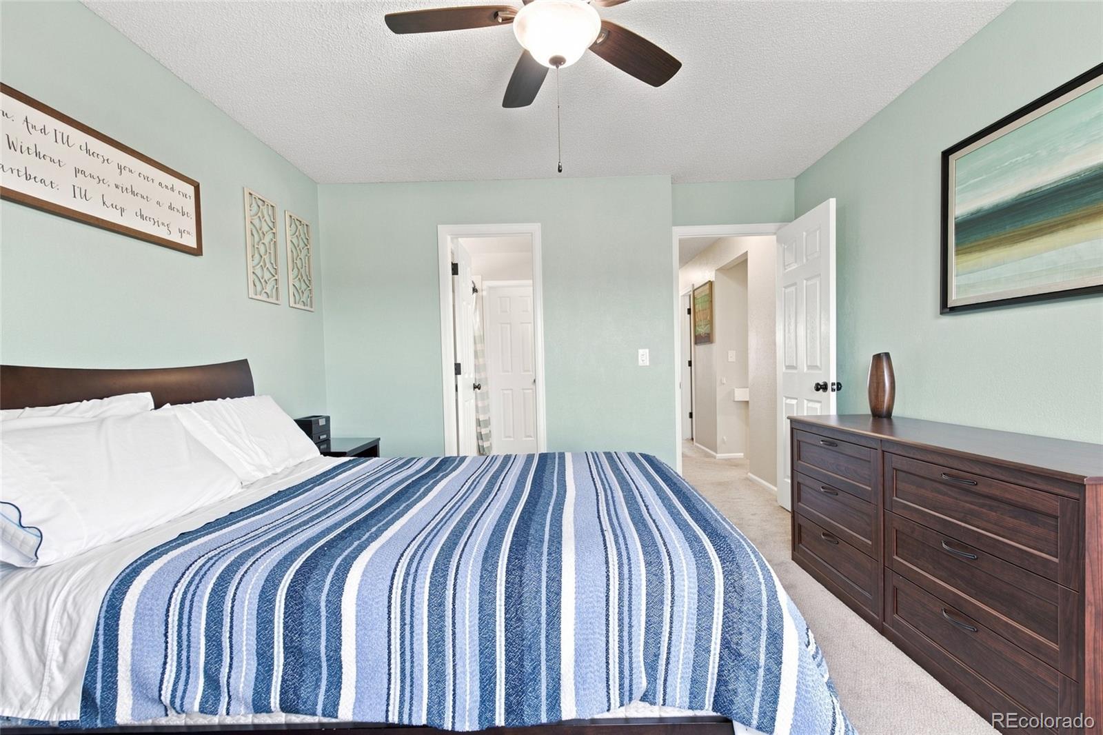 8859 Cloverleaf Circle