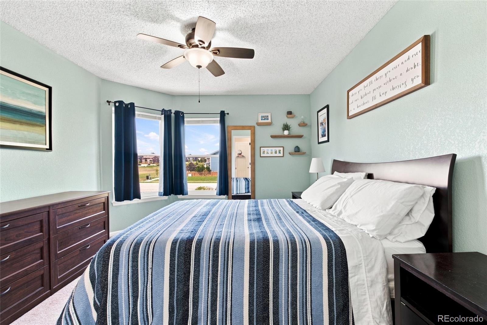 8859 Cloverleaf Circle