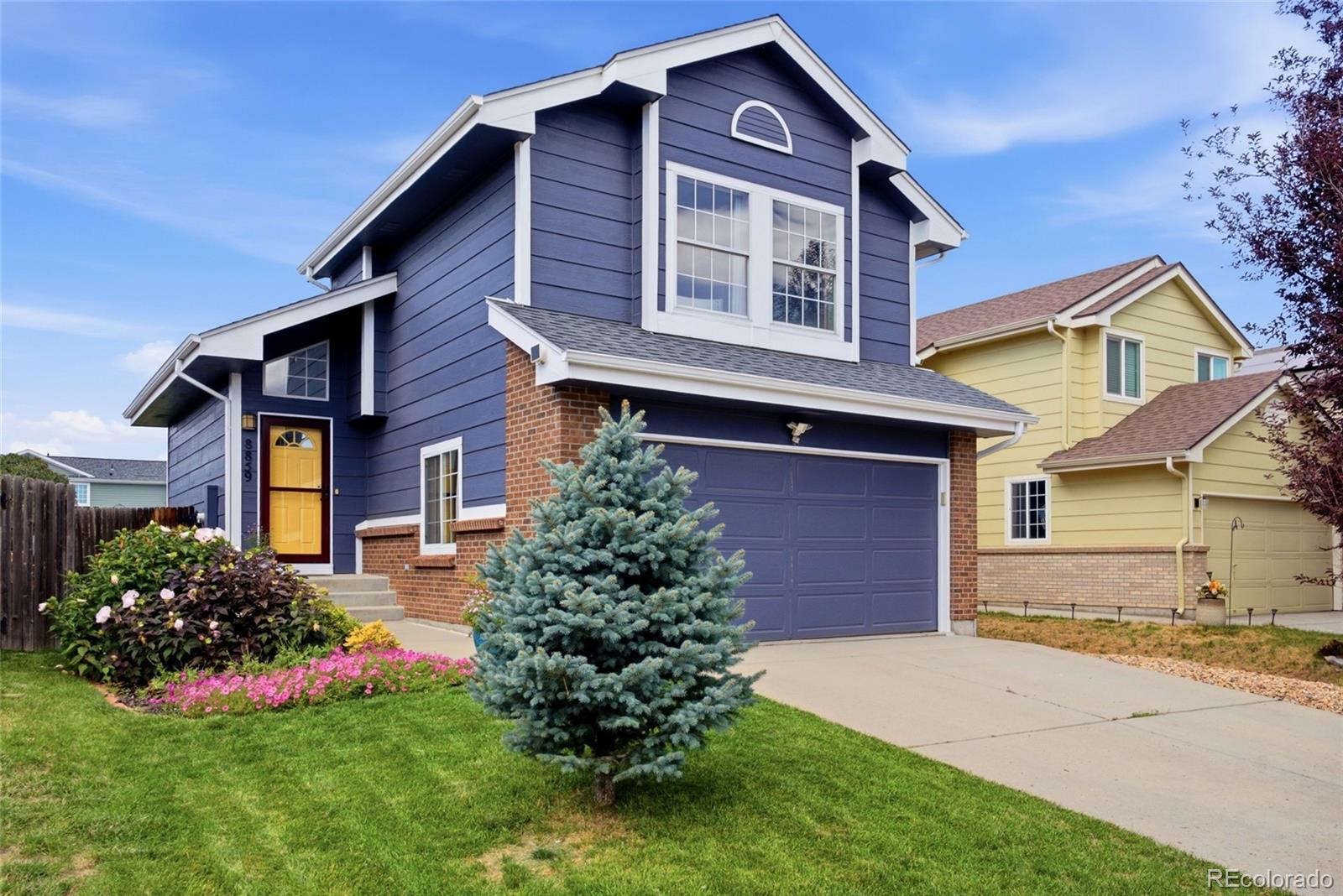 8859 Cloverleaf Circle