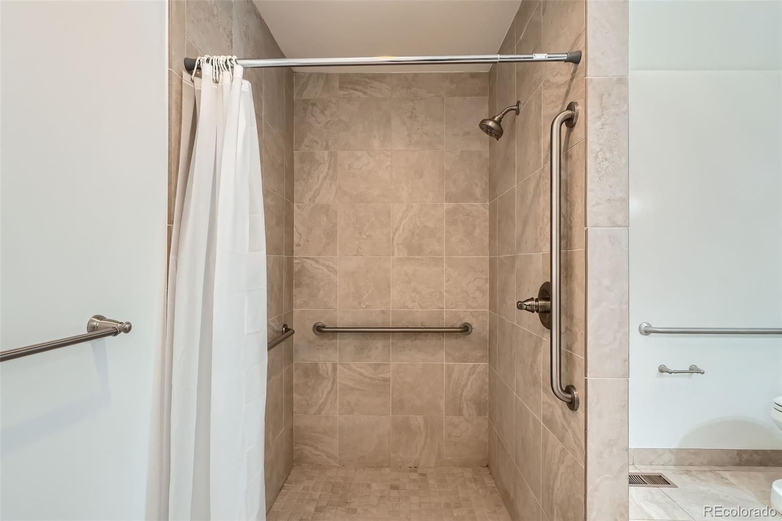 2692 S Osceola Street