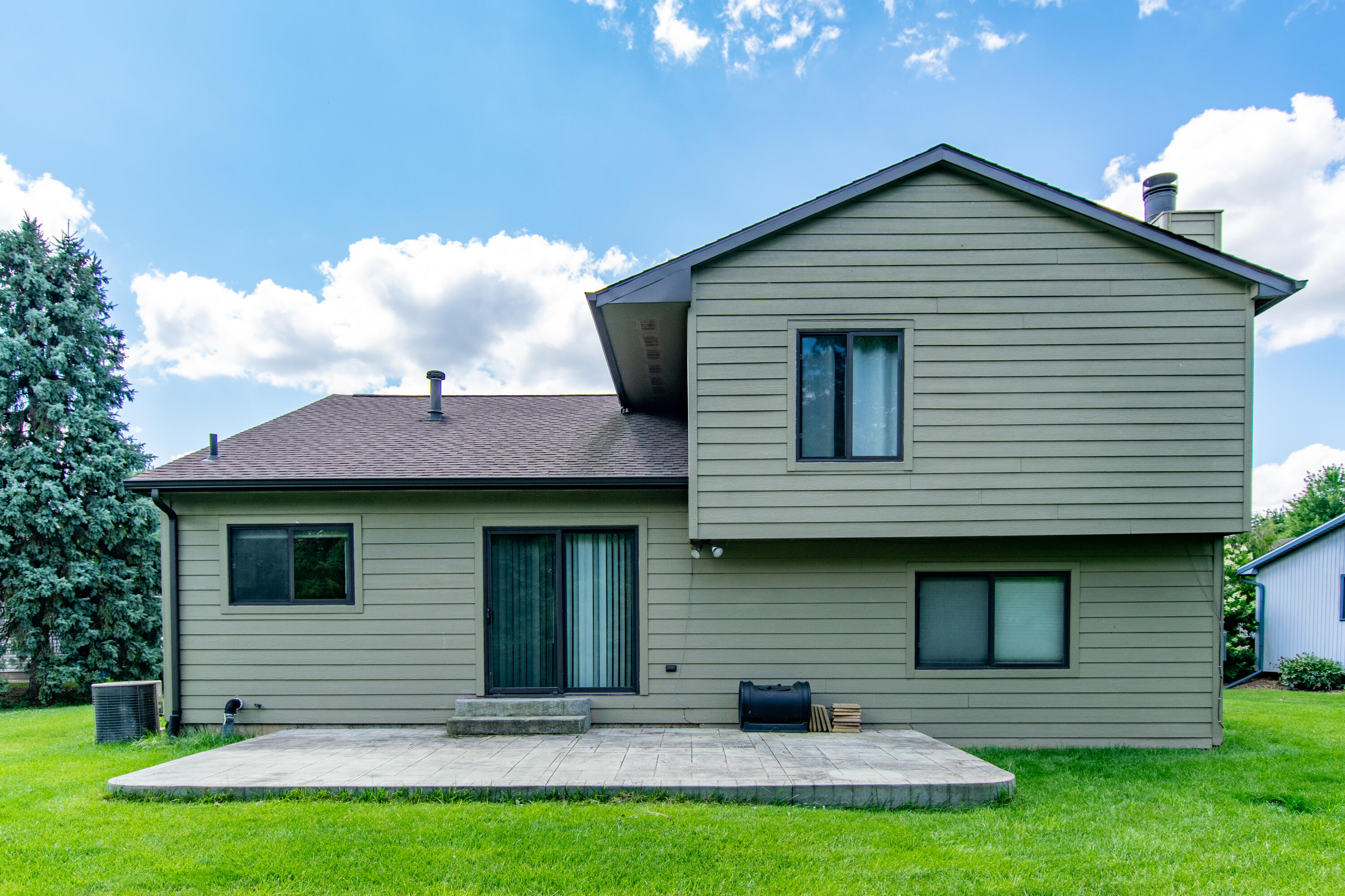 5620 Winslow Court