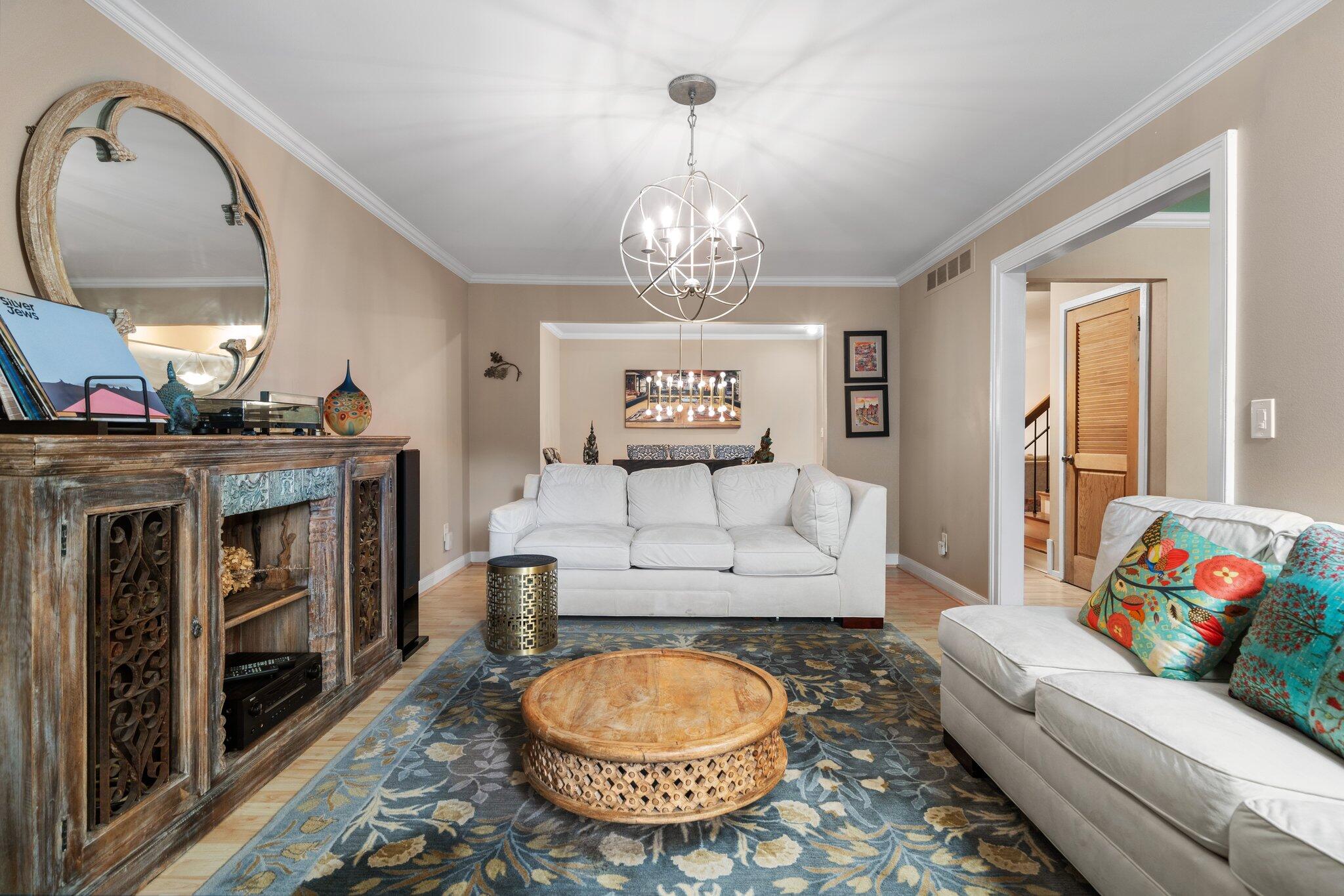 1028 Greenhills Drive