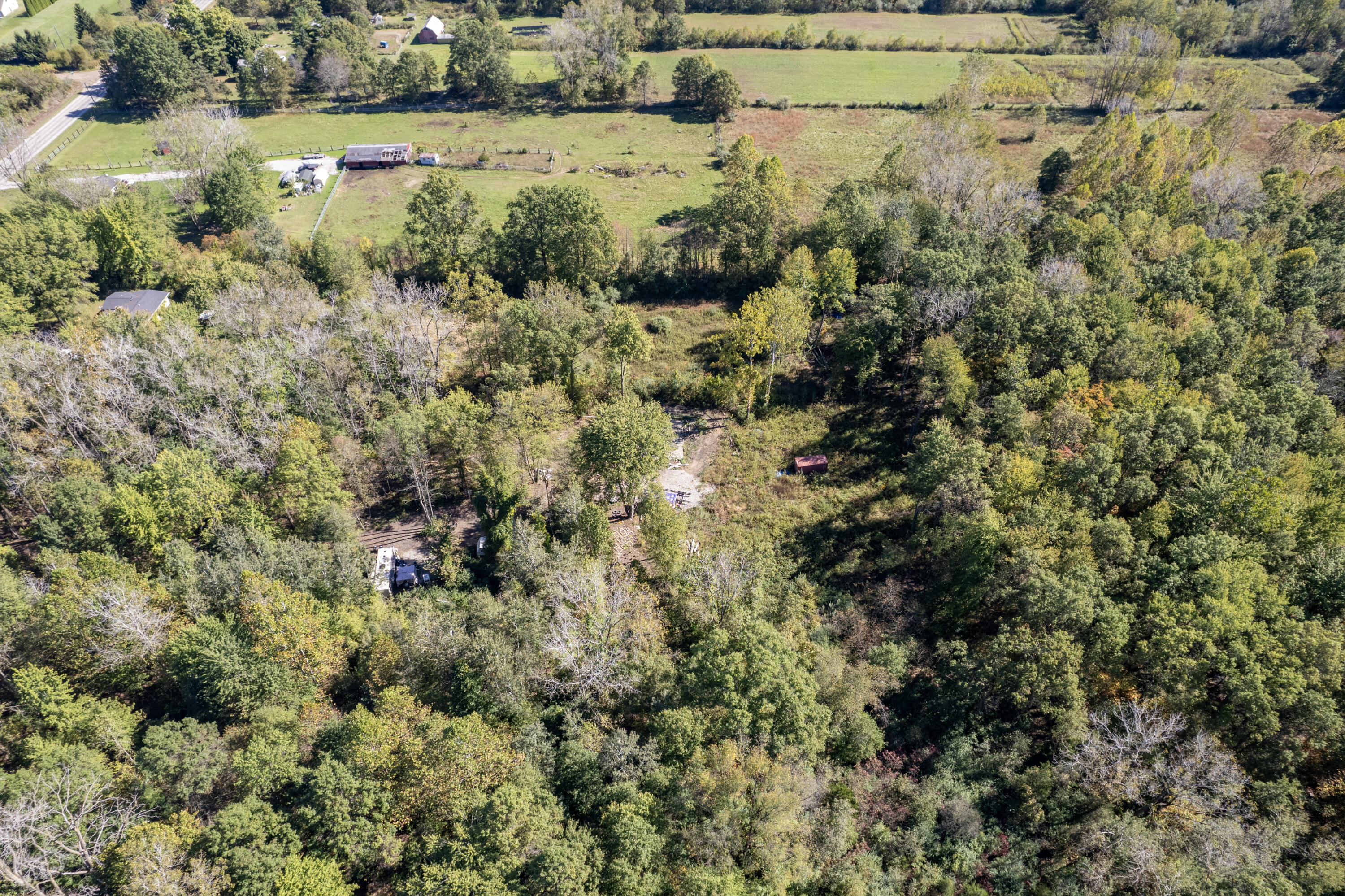 8283 Oakville Waltz Road