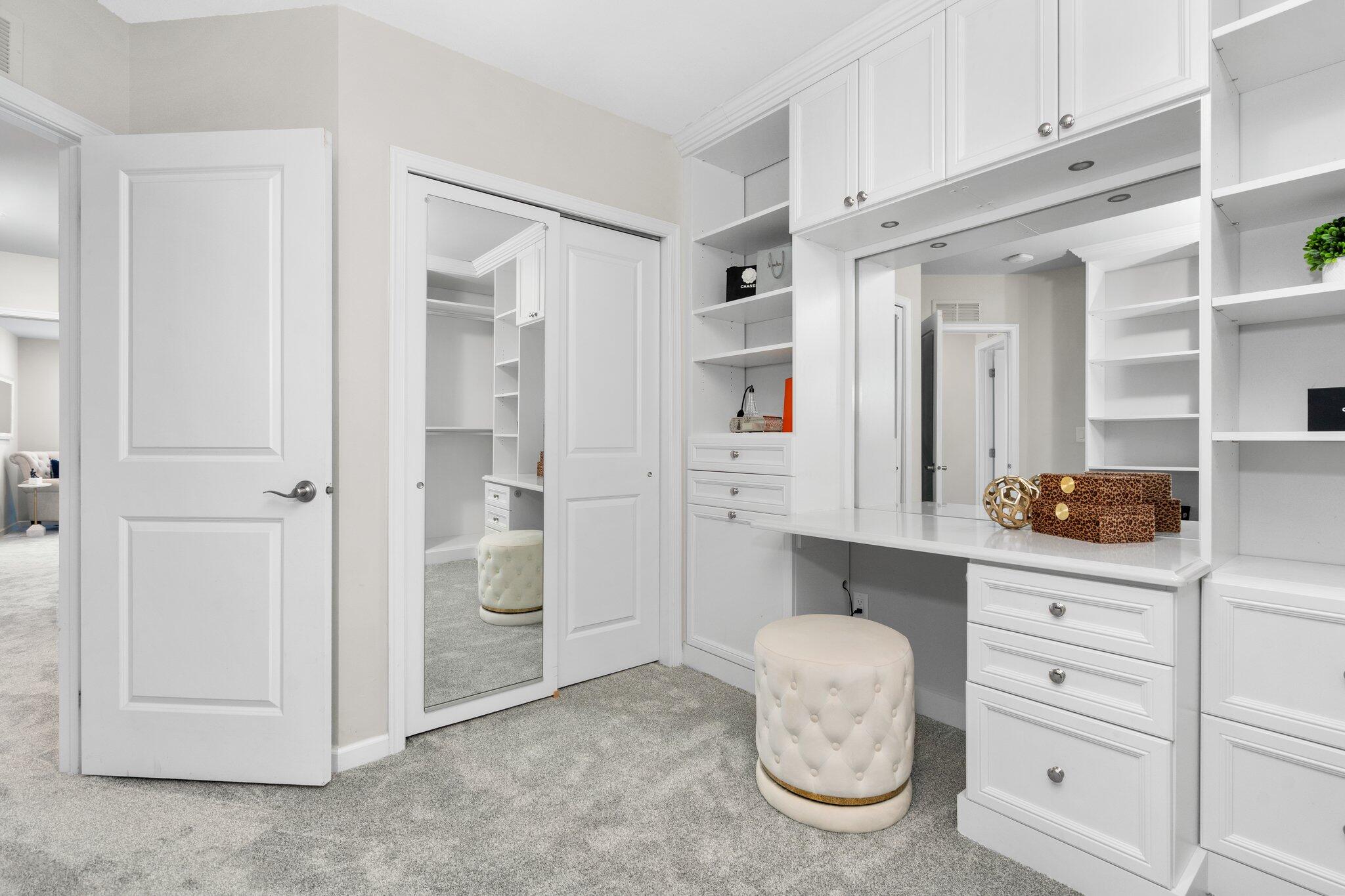 2809 Rathmore Lane