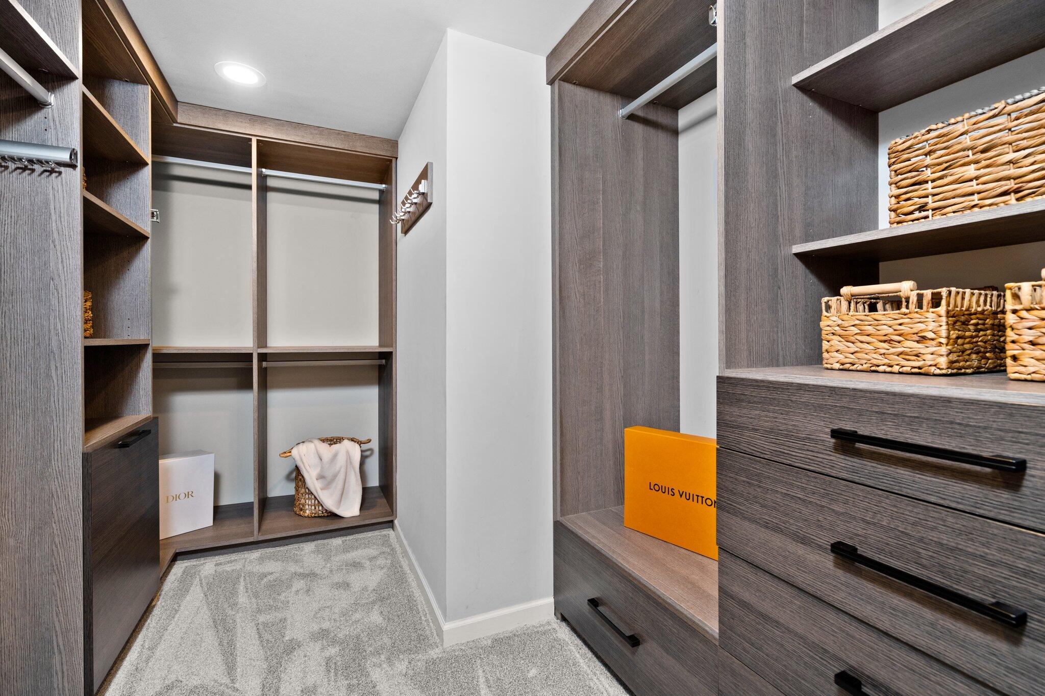 2809 Rathmore Lane