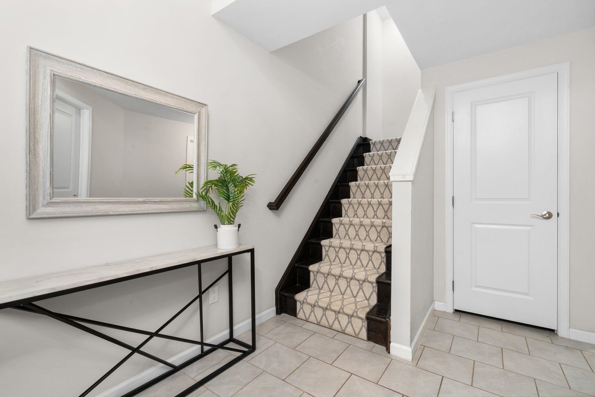 2809 Rathmore Lane