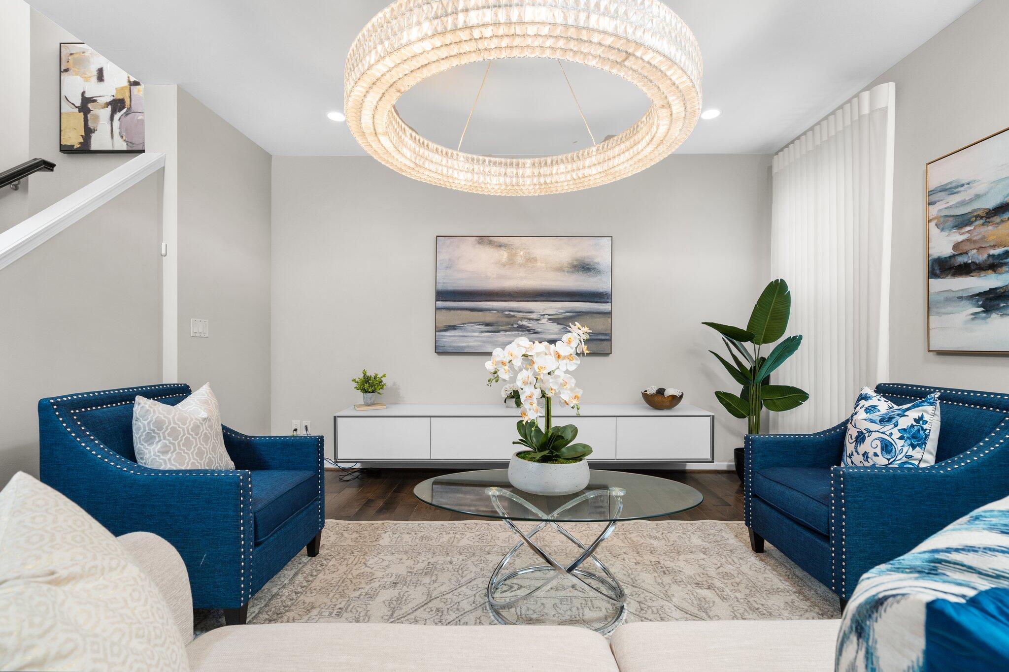 2809 Rathmore Lane