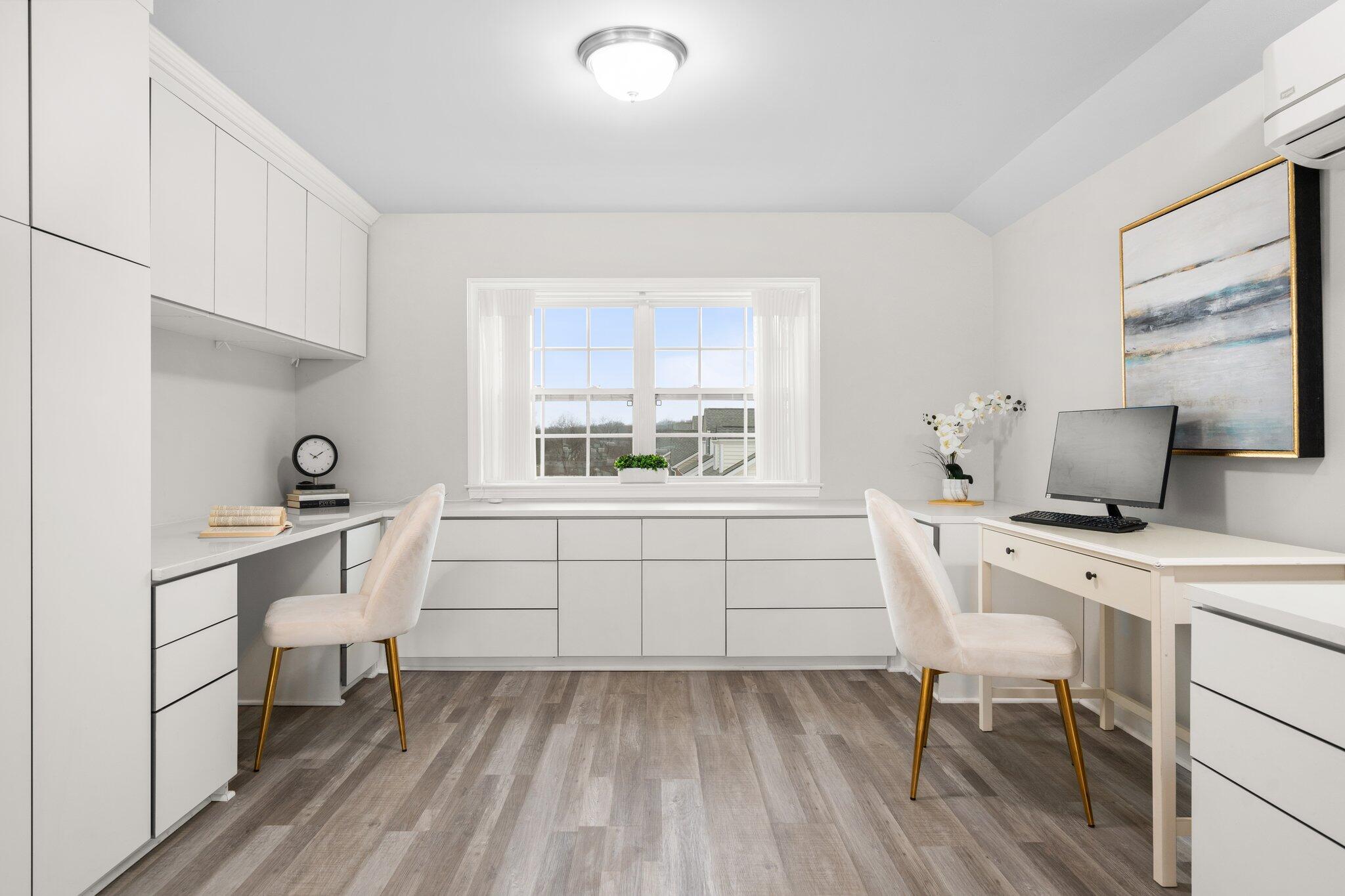 2809 Rathmore Lane